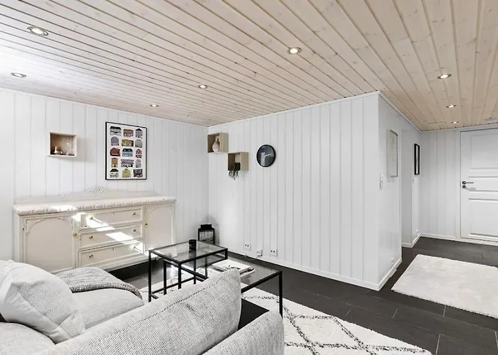 Sentralt I - Naere Ons Messen Apartamento *